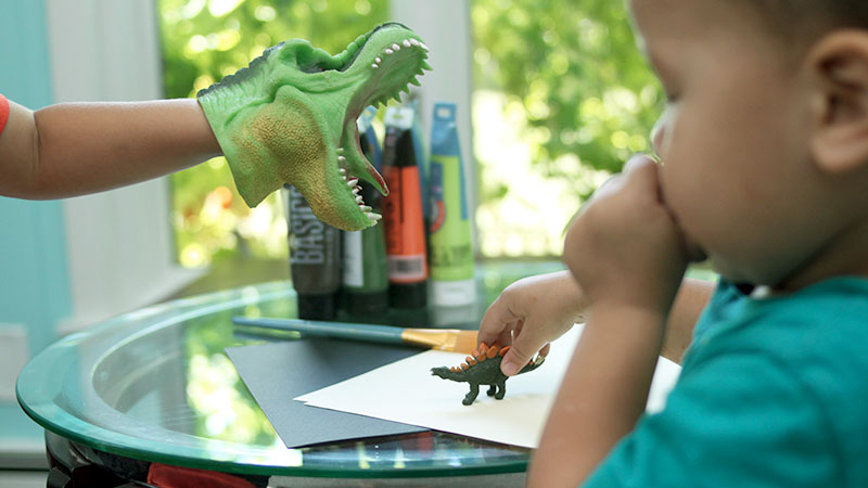 Roar goes the dinosaur painting project idea for kids